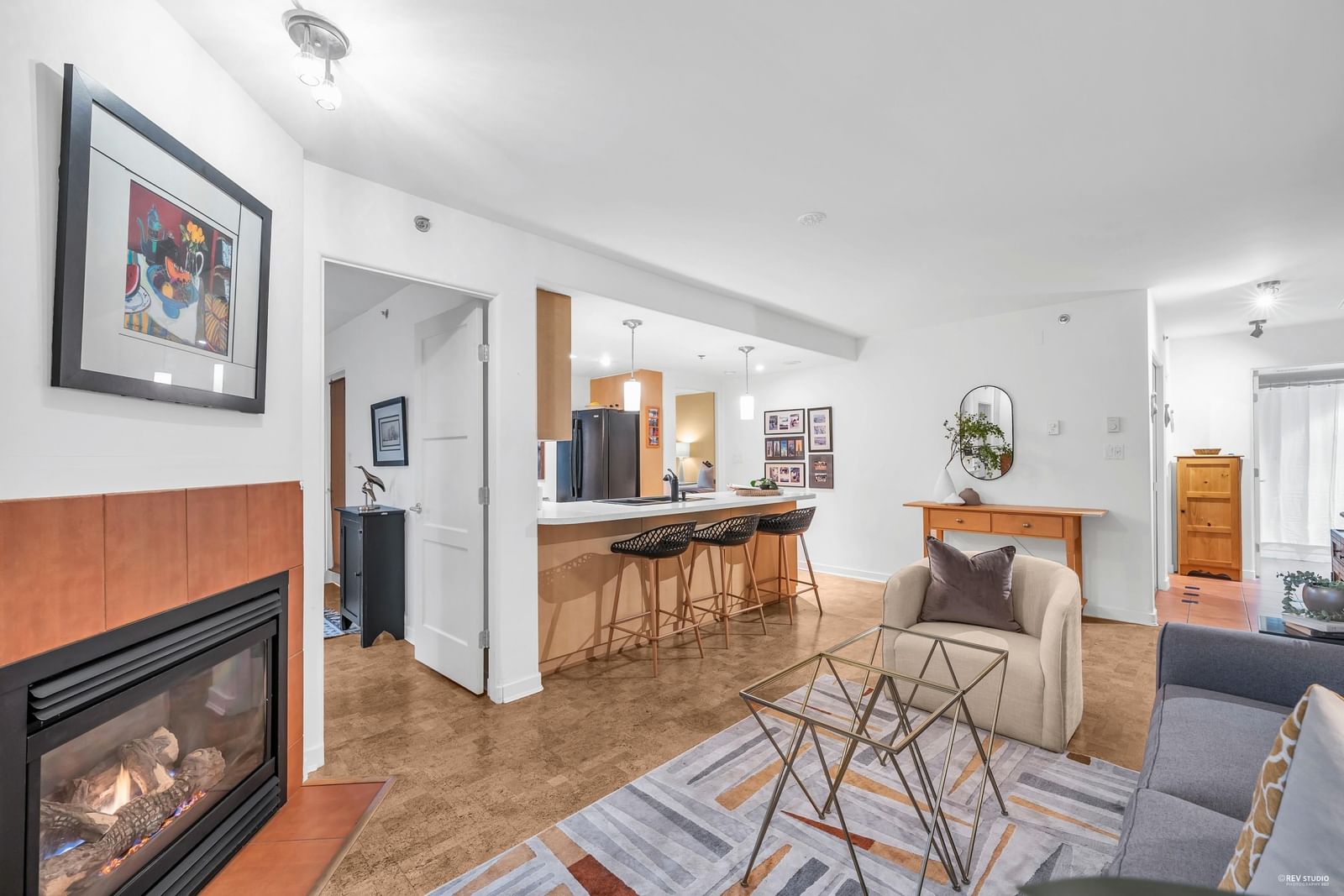 Listing Image 16
