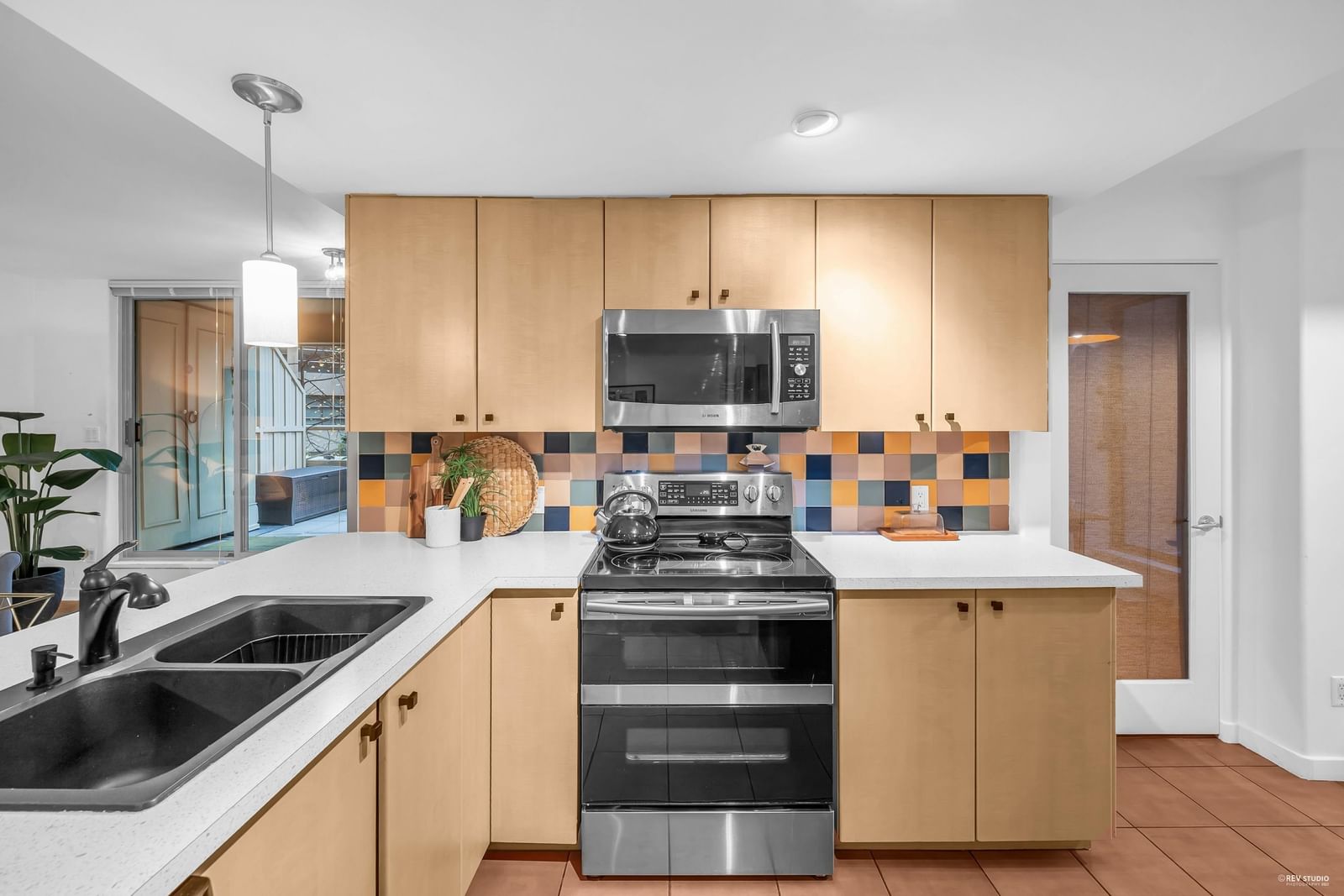 Listing Image 19