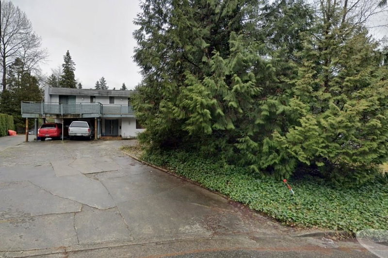 8246 Burnlake Drive, Burnaby, V5A 3K9 | Image 2