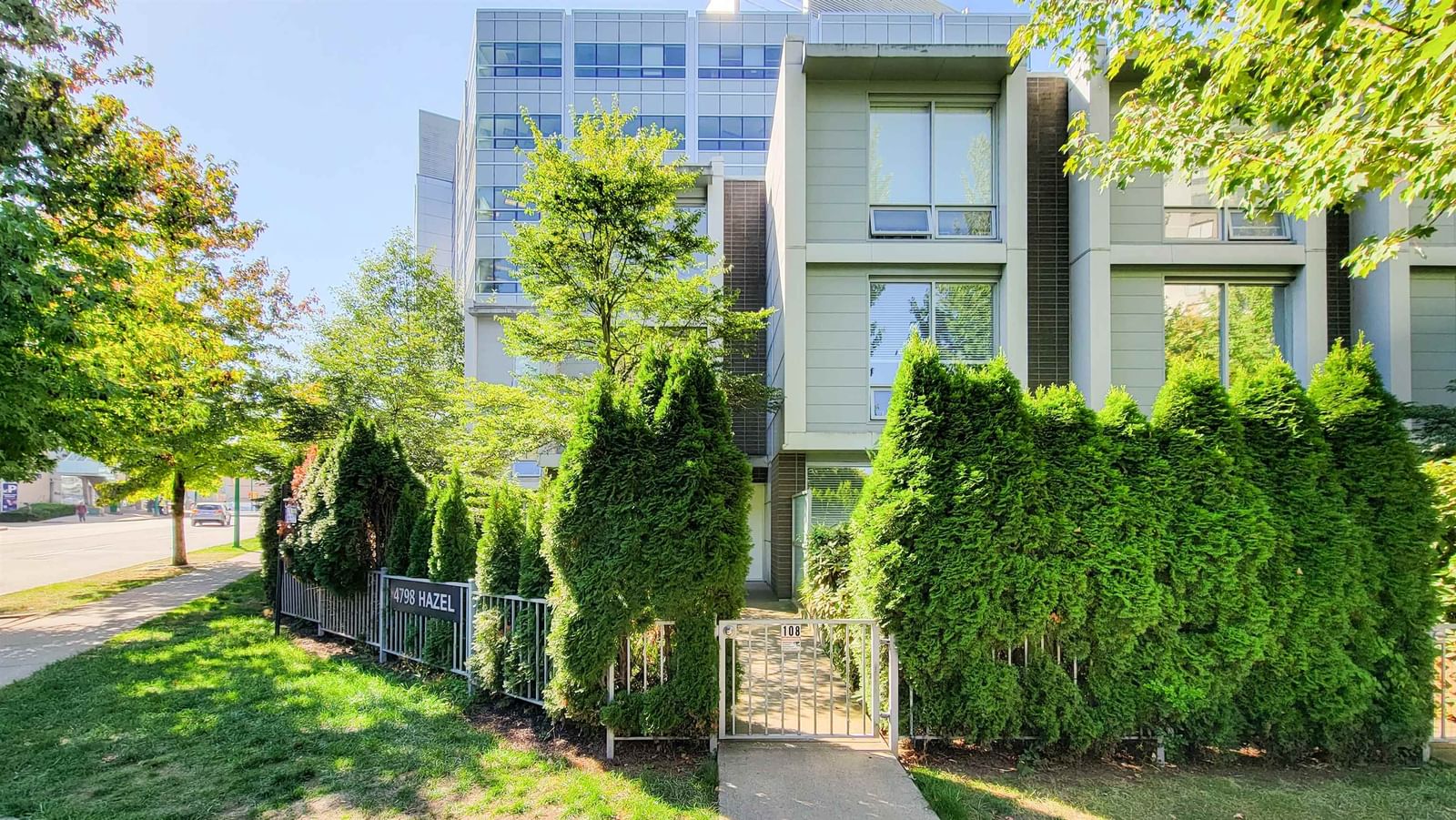 Listing Image 1