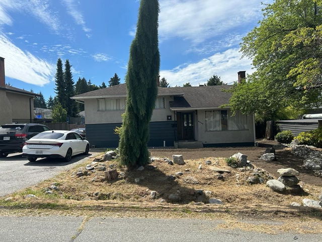 8943 Russell Drive