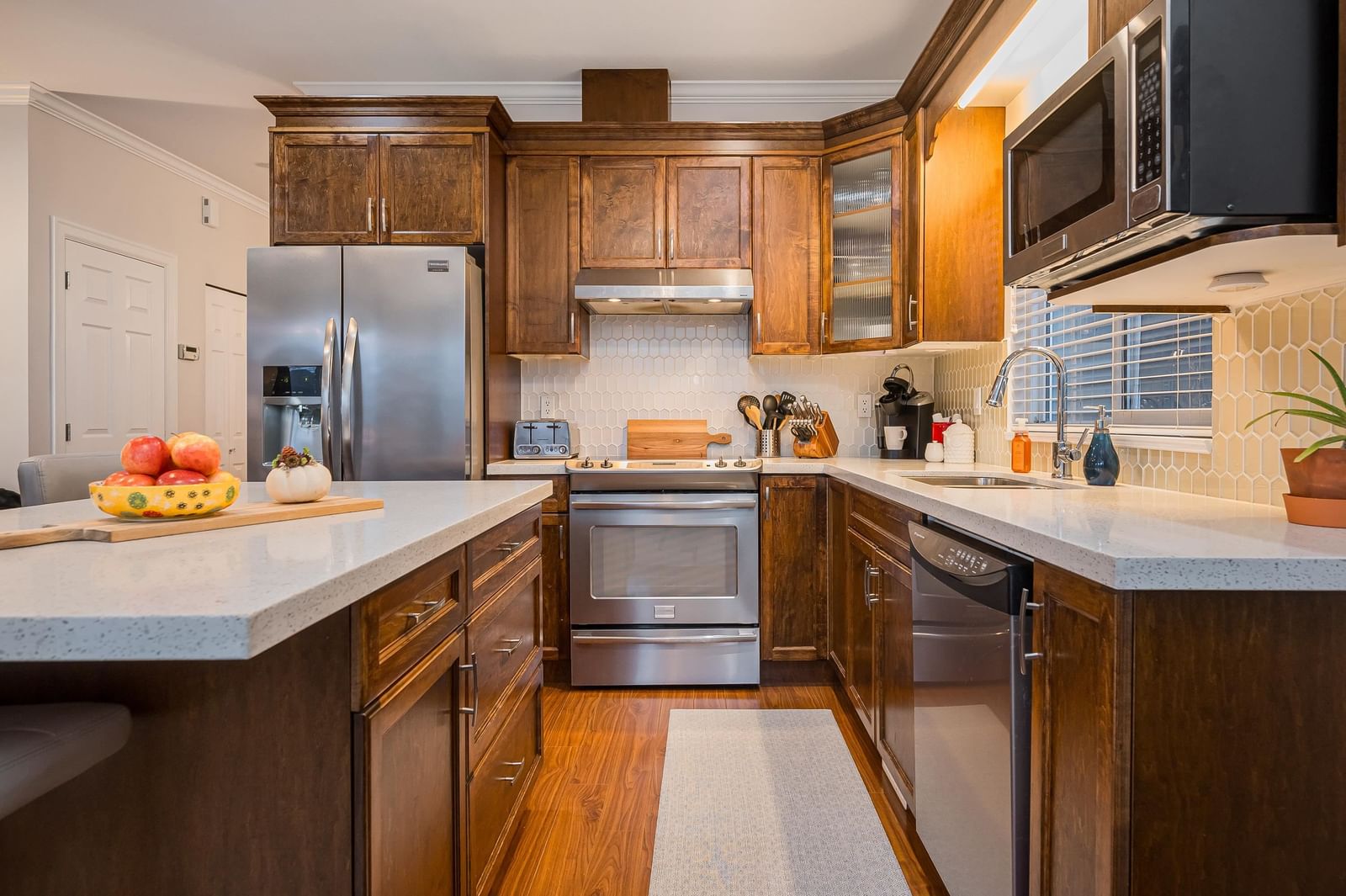 Listing Image 13