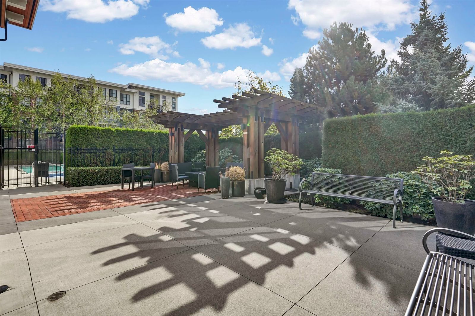 Listing Image 25