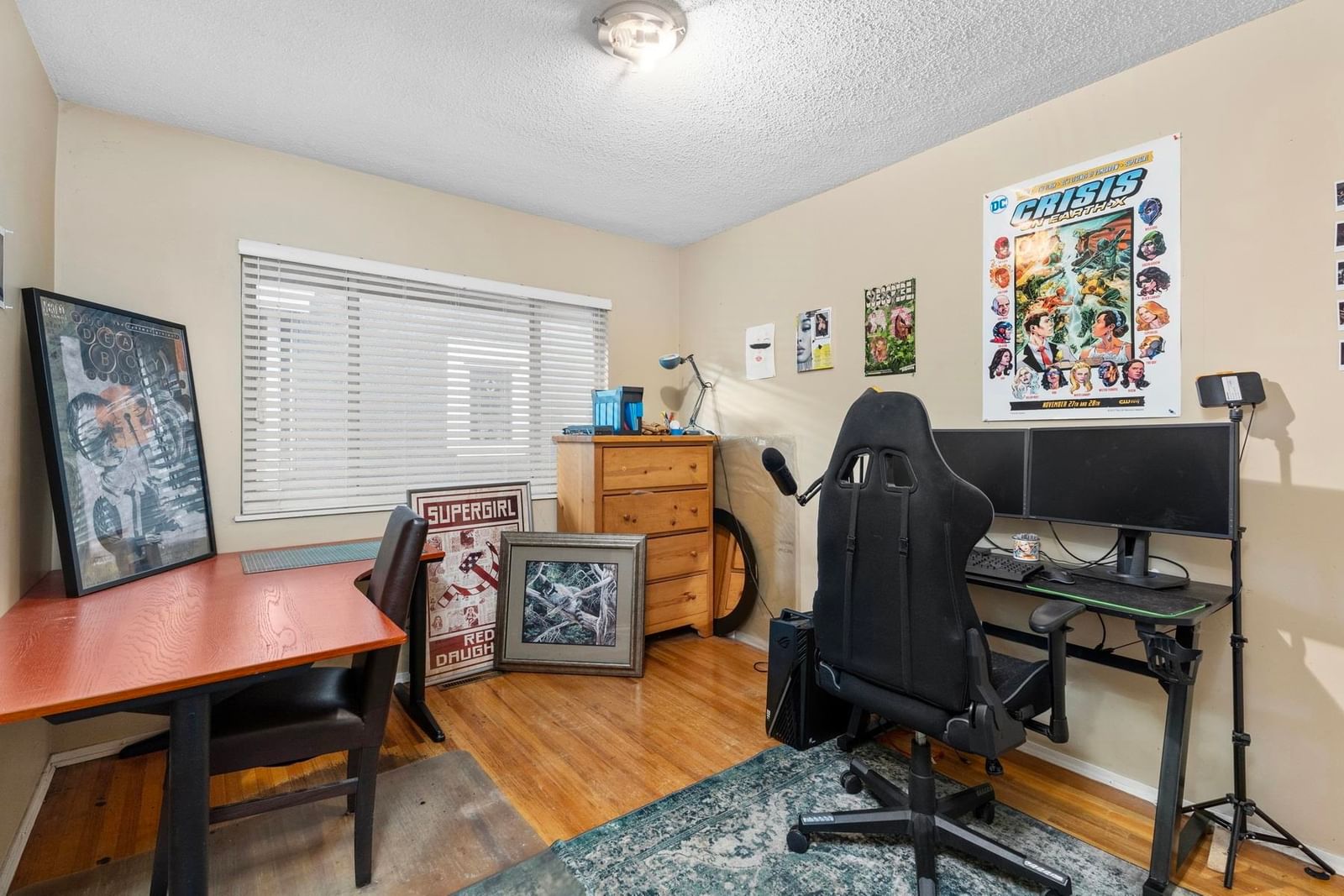 Listing Image 16
