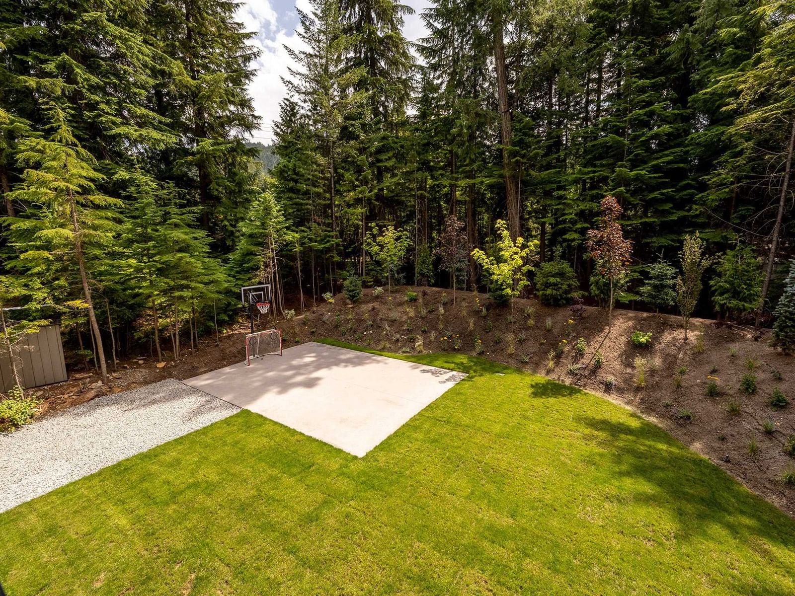 Listing Image 17