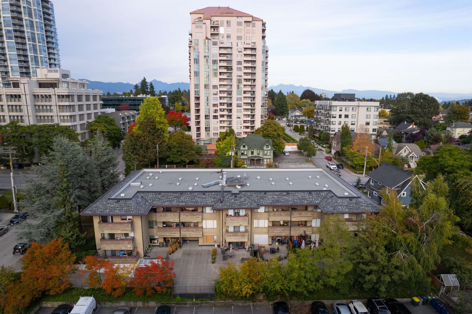 Listing Image 21