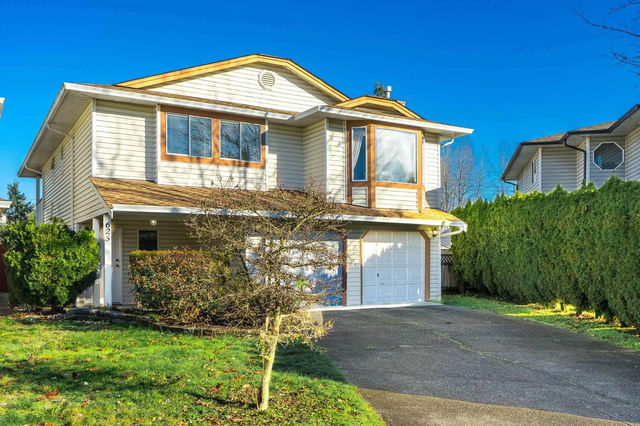 625 Pender Place