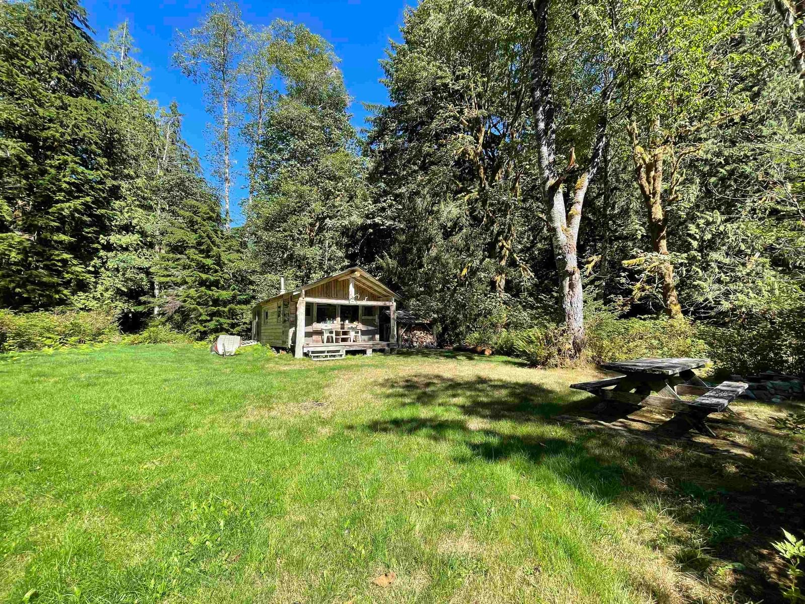 Listing Image 5