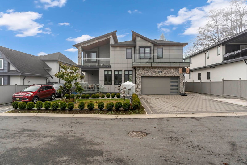 5538 184 Street, Surrey, V3S 1E1 | Image 2