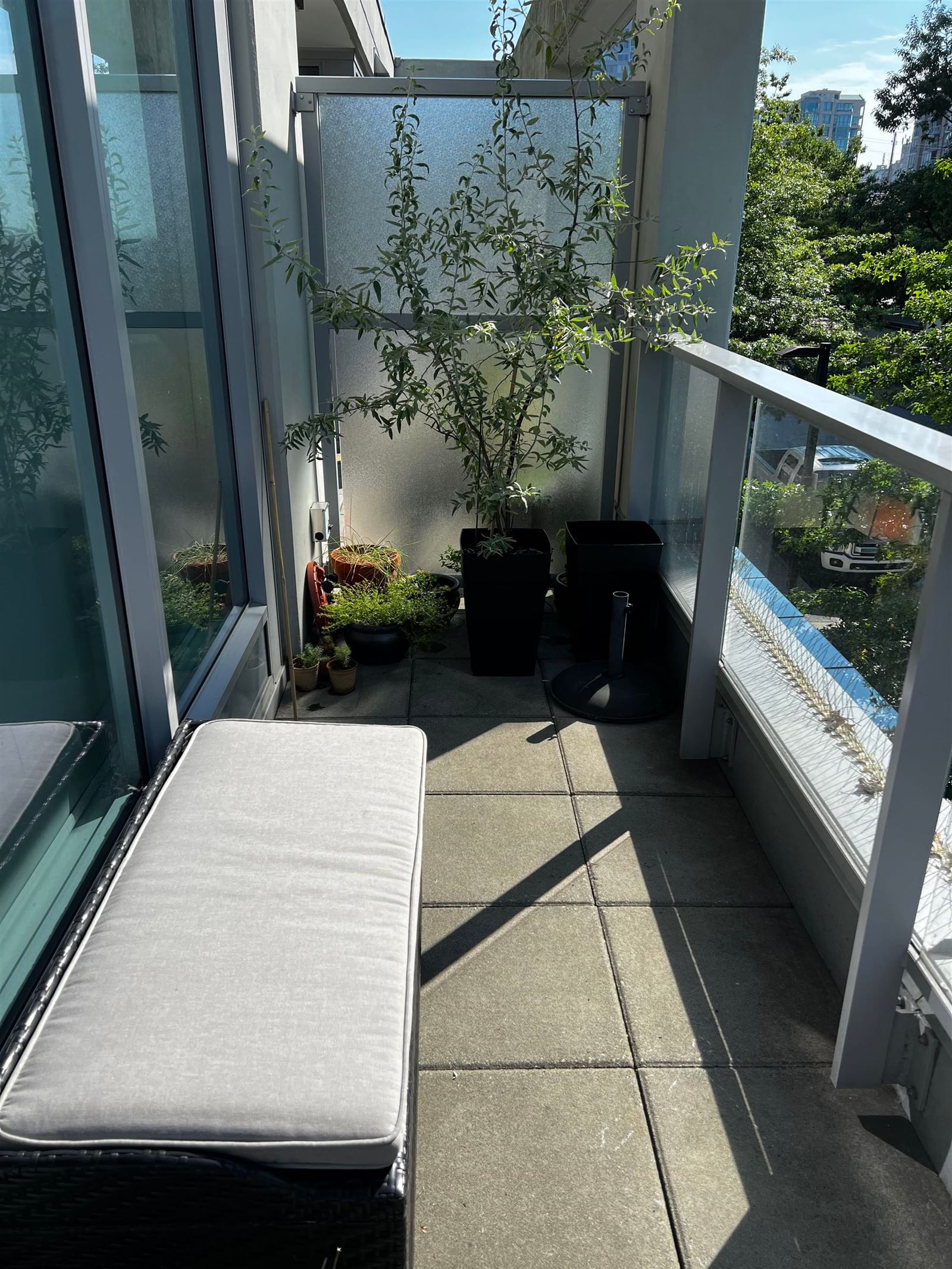 Listing Image 24