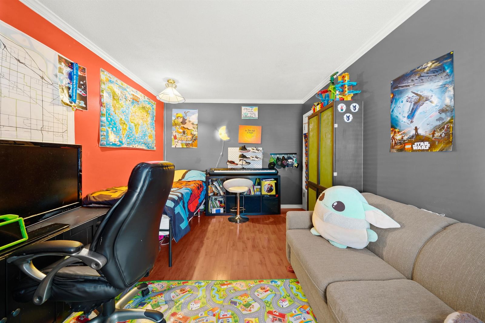 Listing Image 14