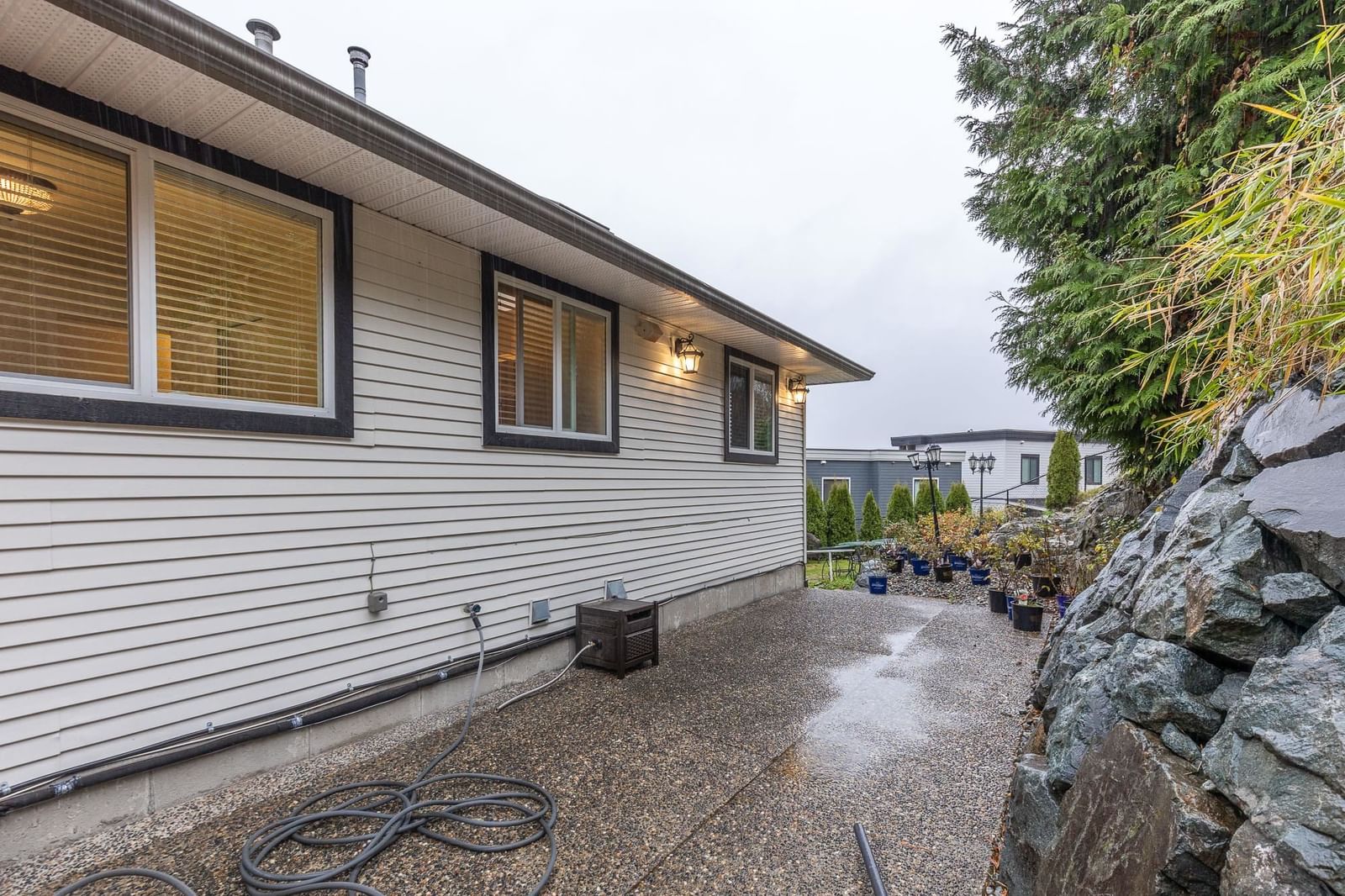 Listing Image 35