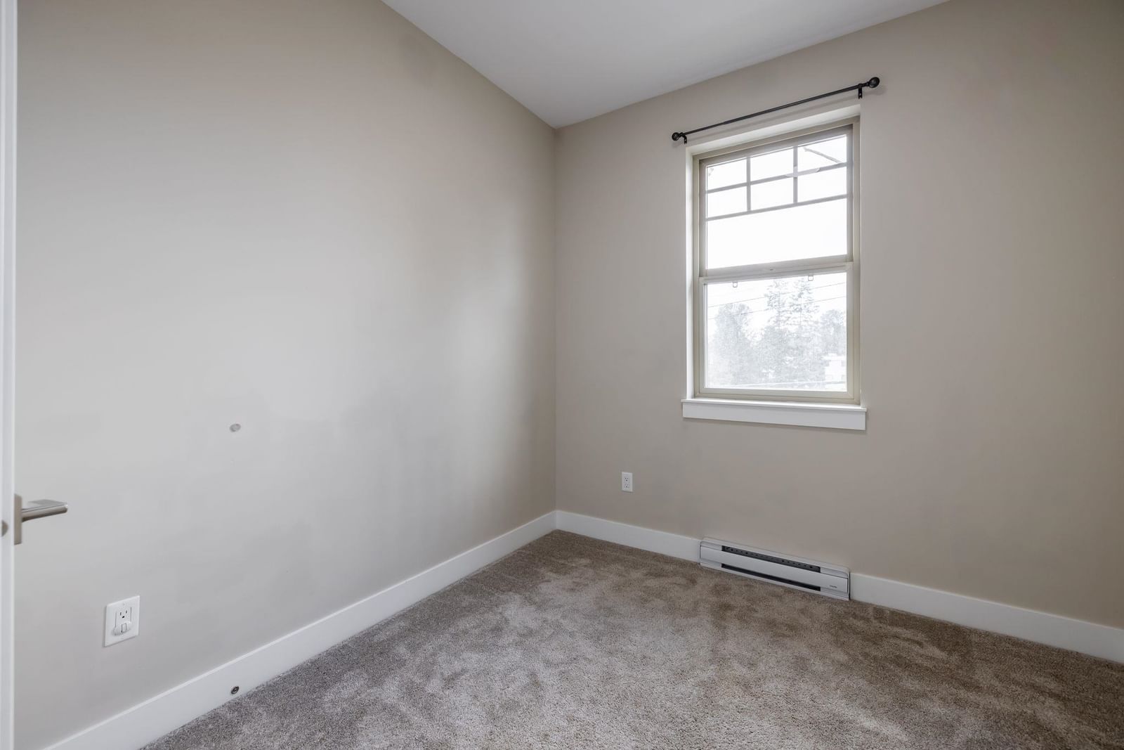 Listing Image 26