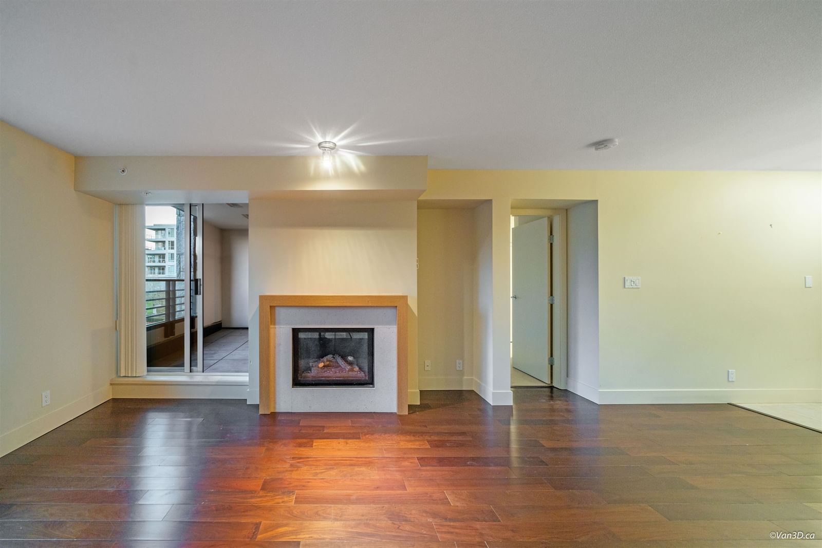 Listing Image 20