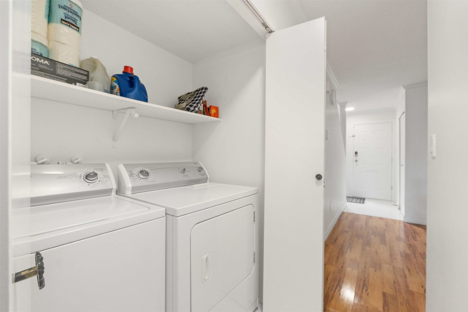 Listing Image 17