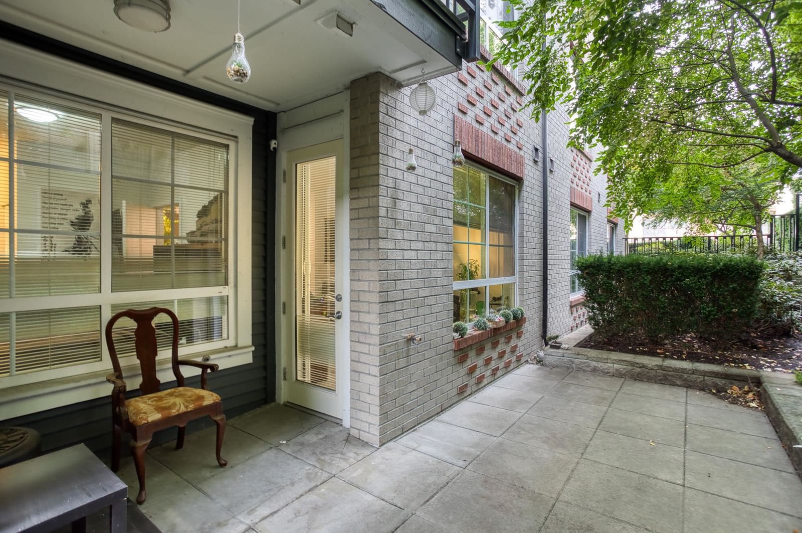 Listing Image 13