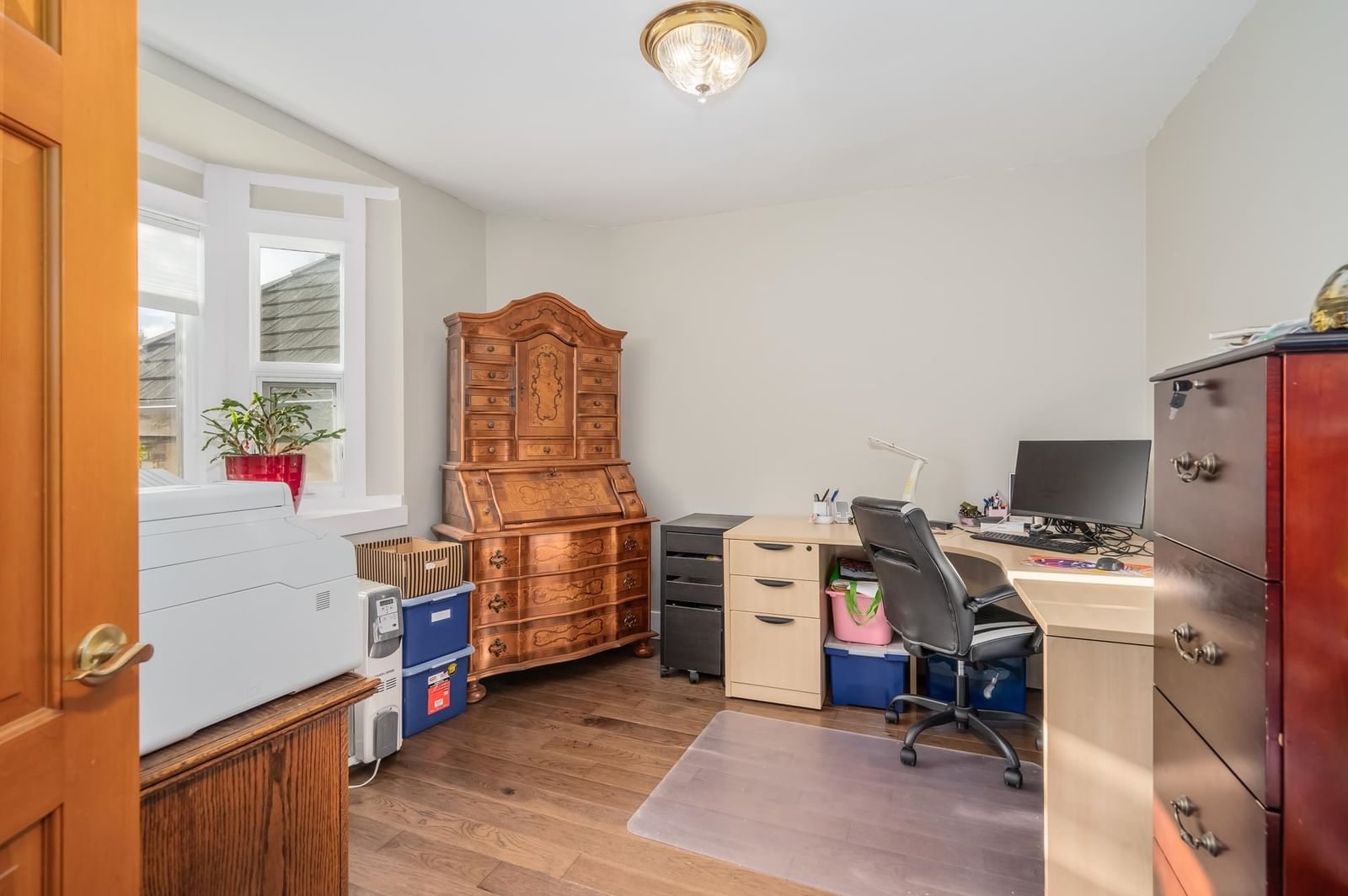 Listing Image 18
