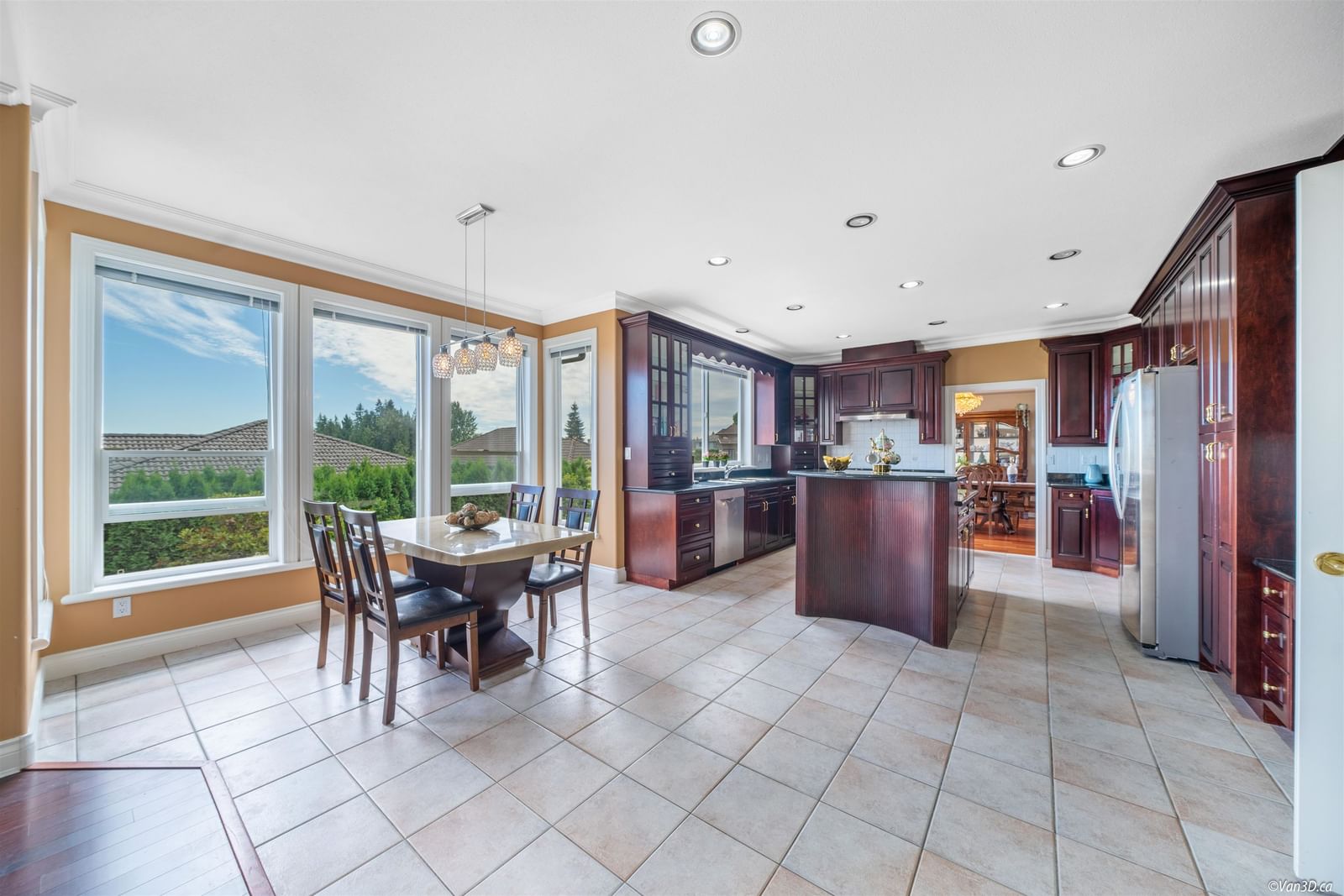 Listing Image 9