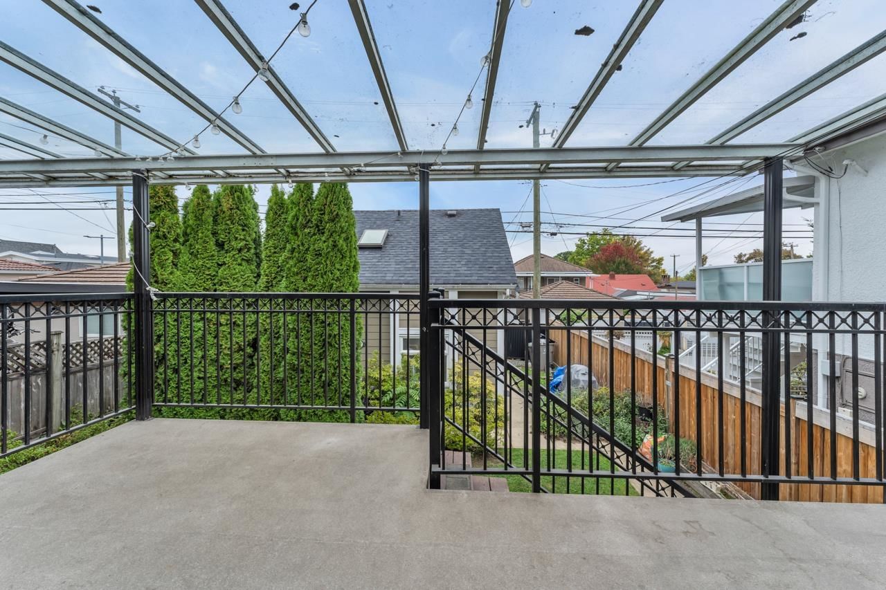 Listing Image 10