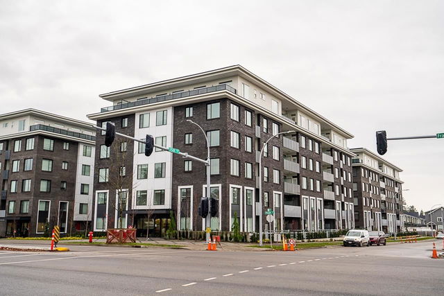 601 - 15848 Fraser Highway