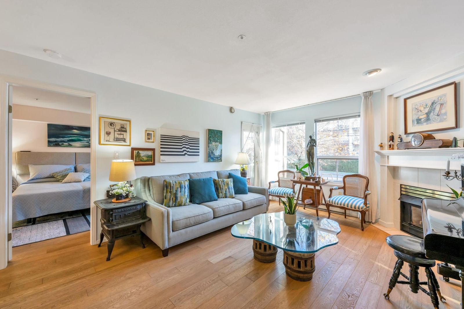 Listing Image 10