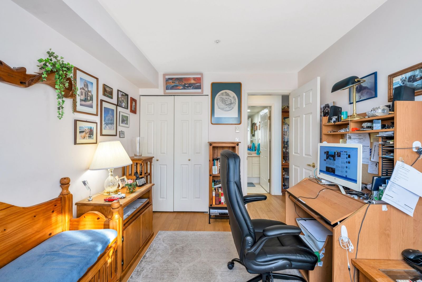 Listing Image 17