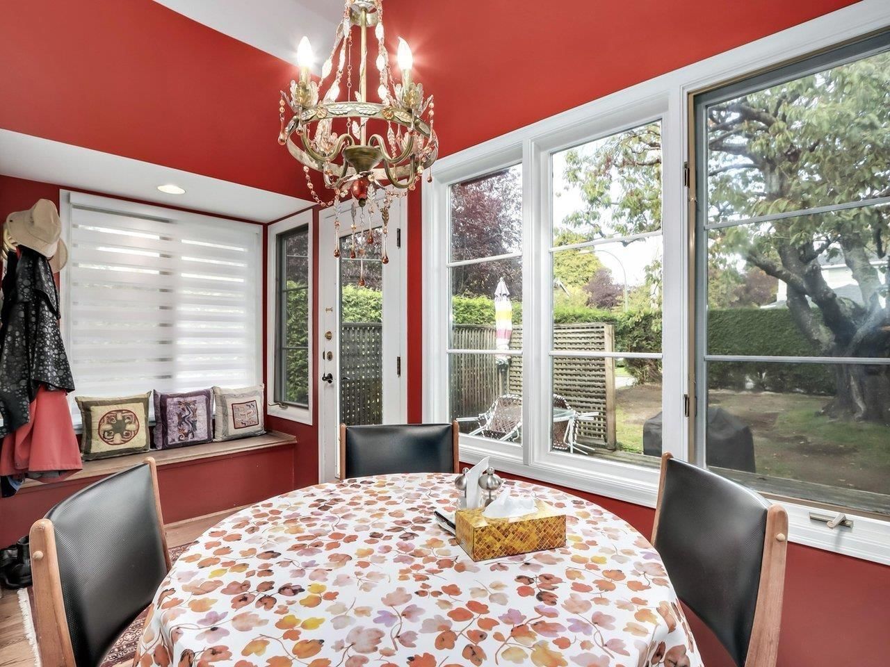 Listing Image 11
