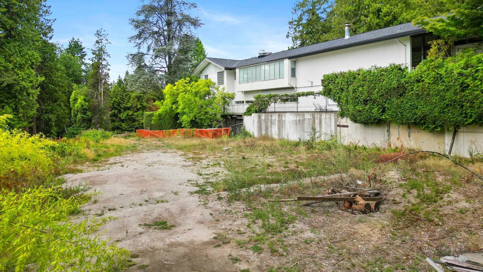Listing Image 17