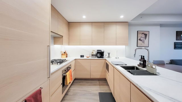 1106 - 305 Morrissey Road