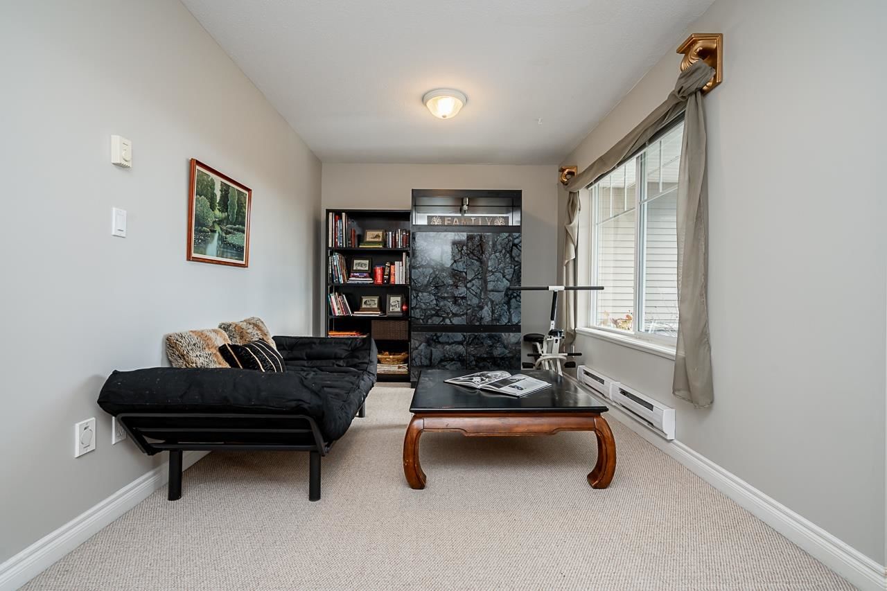 Listing Image 17