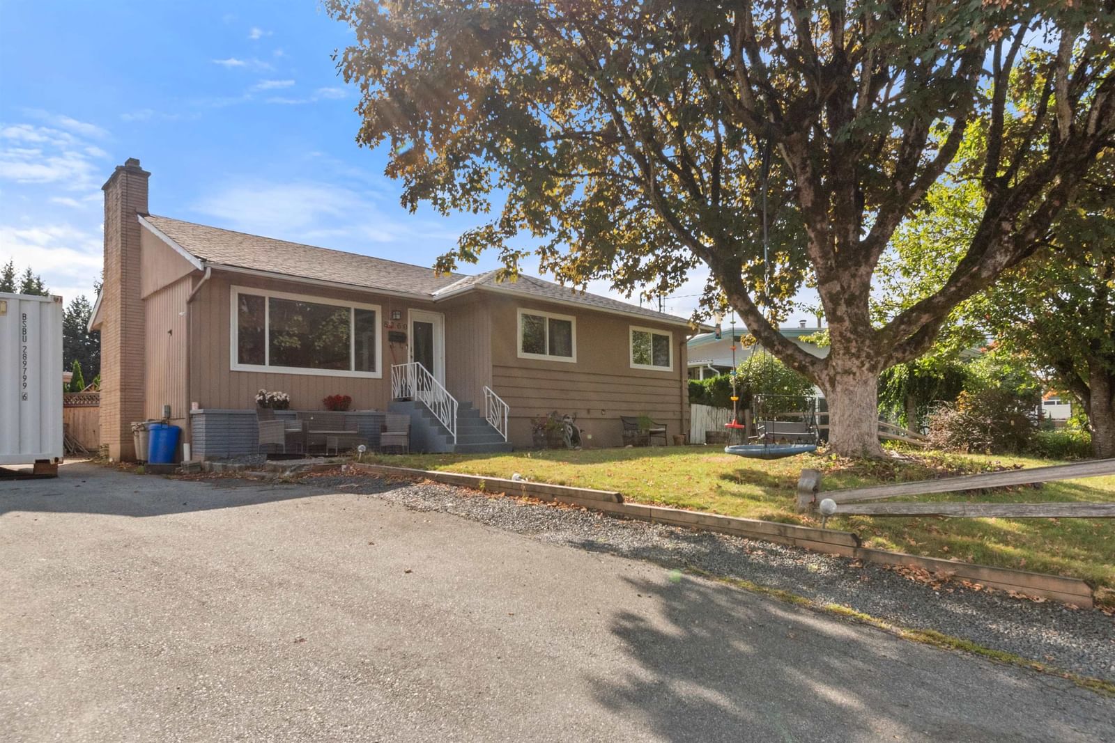 Listing Image 1