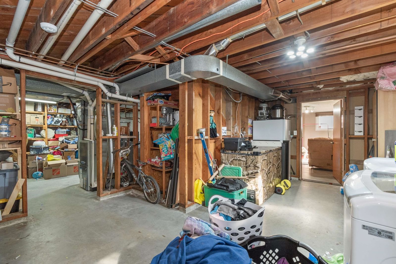 Listing Image 23