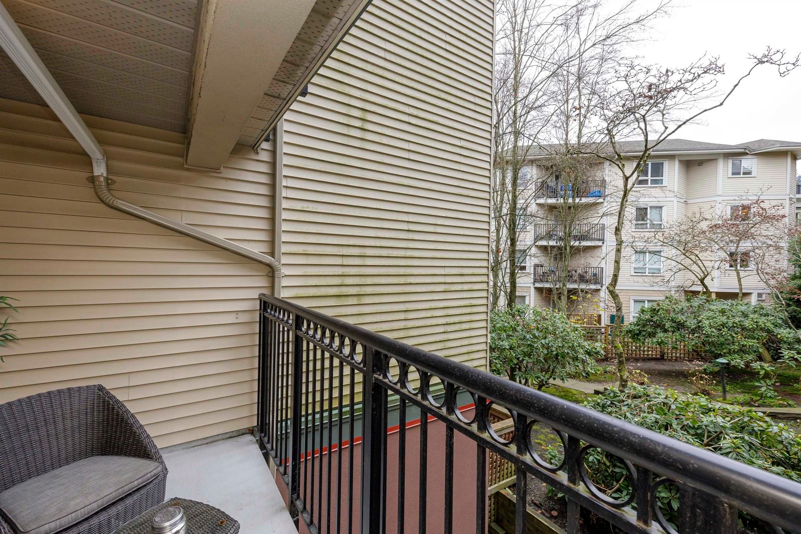 Listing Image 17