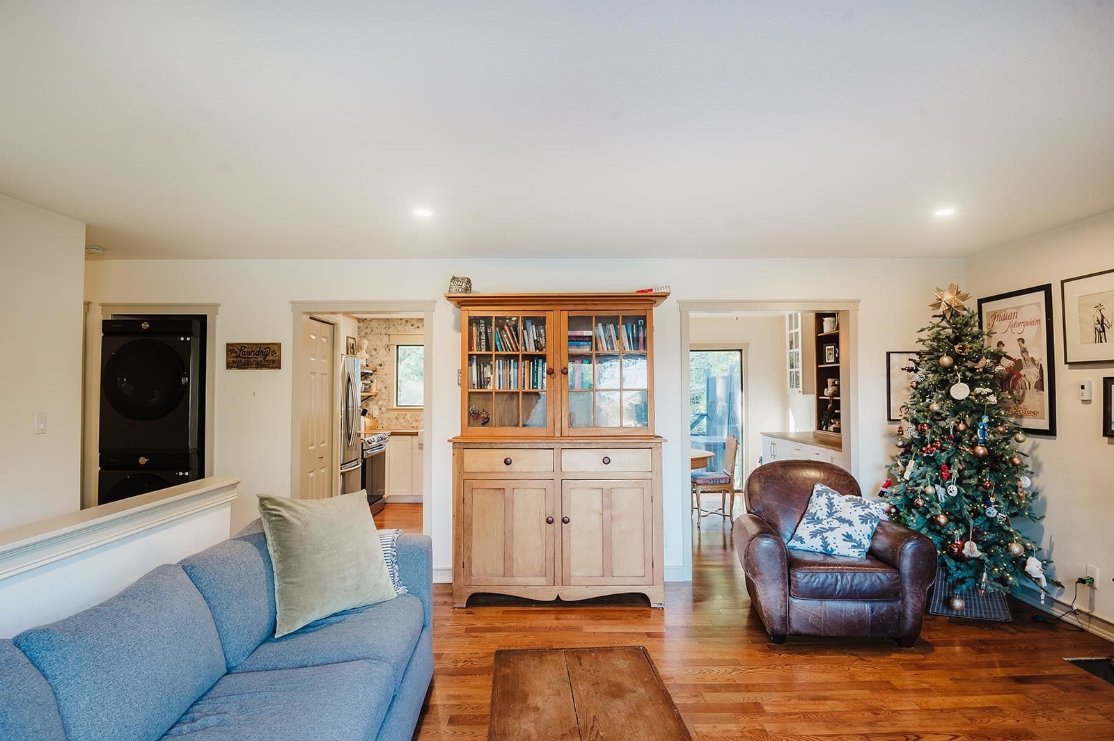 Listing Image 17