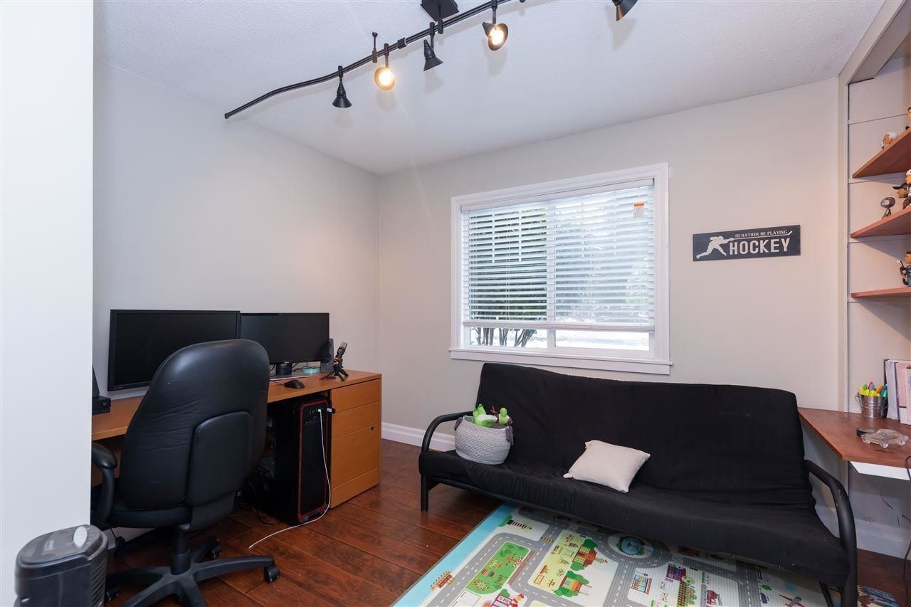 Listing Image 13