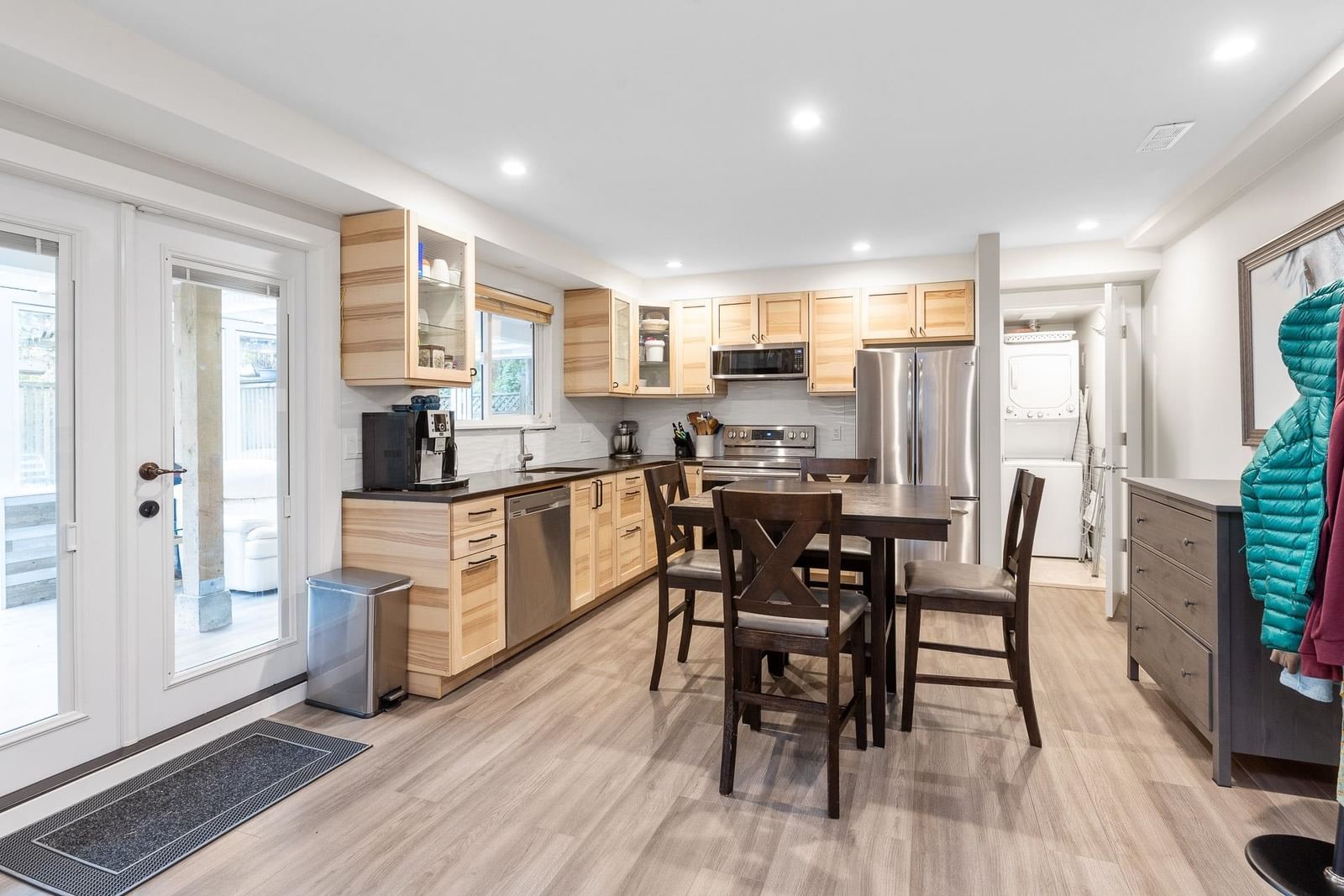Listing Image 29