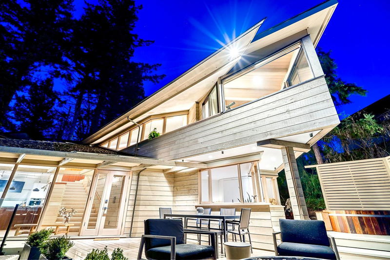 Image of home for listing MLS® R2836041