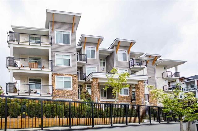 102 - 19940 Brydon Crescent