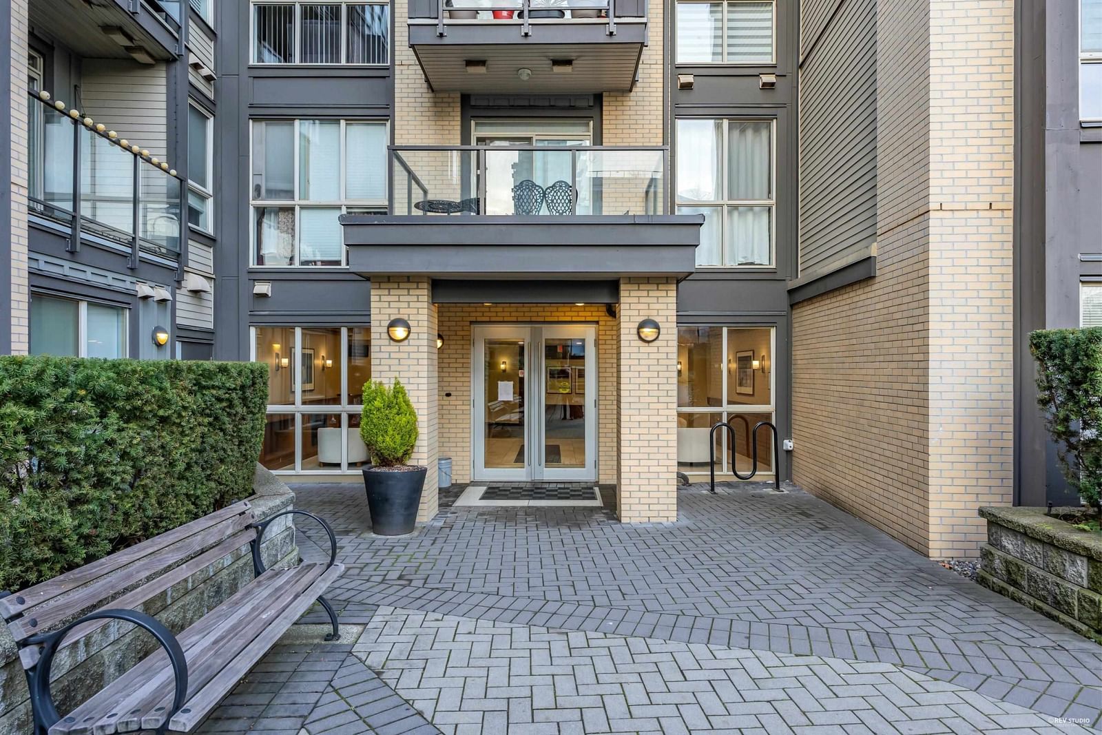 Listing Image 25
