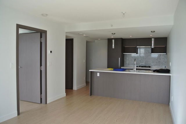 1706 - 3233 Ketcheson Road