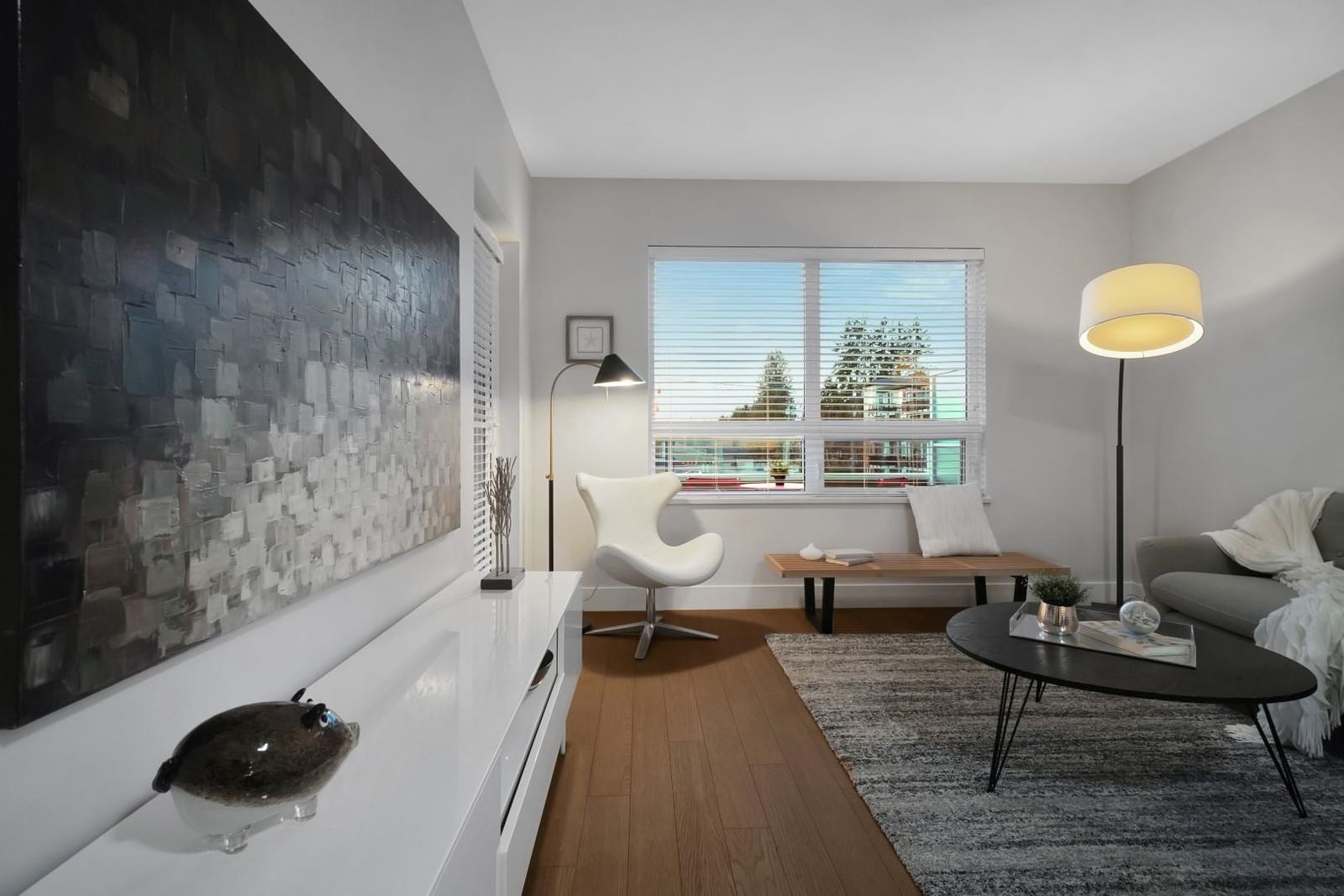 Listing Image 15