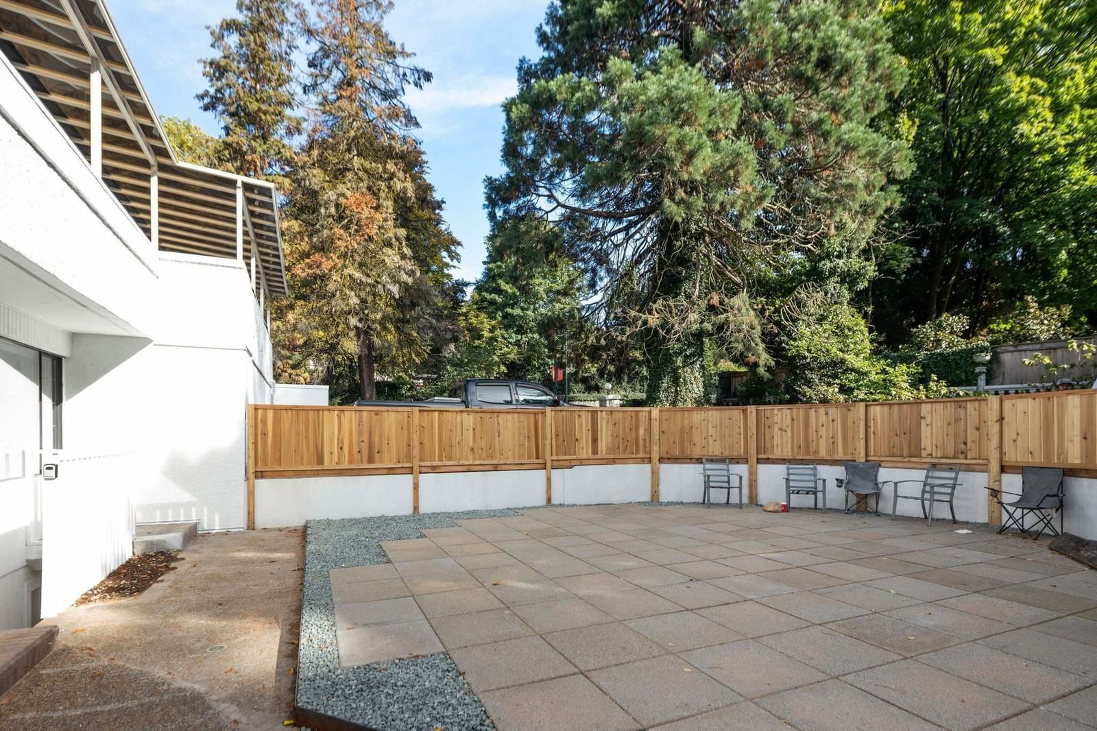 Listing Image 24
