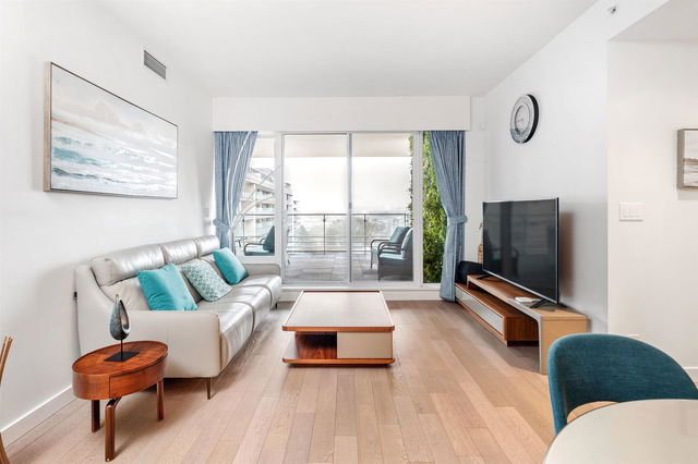1011 - 6622 Pearson Way