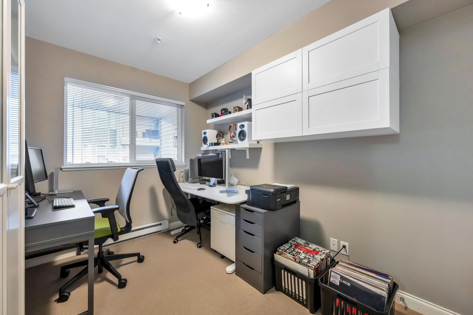 Listing Image 17