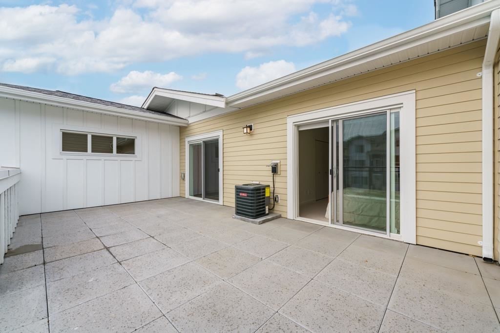 Listing Image 24