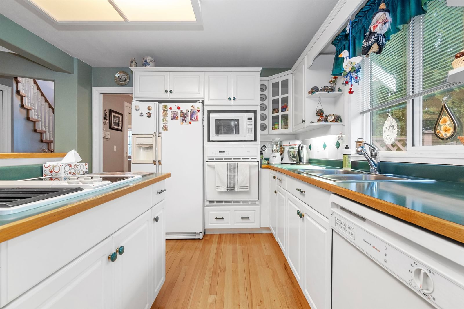 Listing Image 19