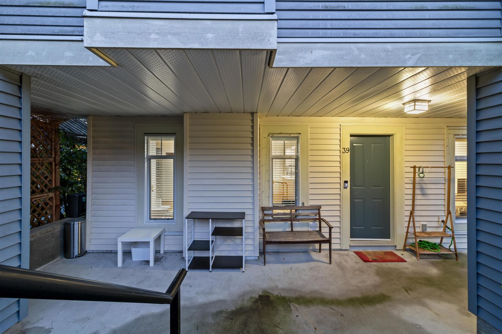 Listing Image 16
