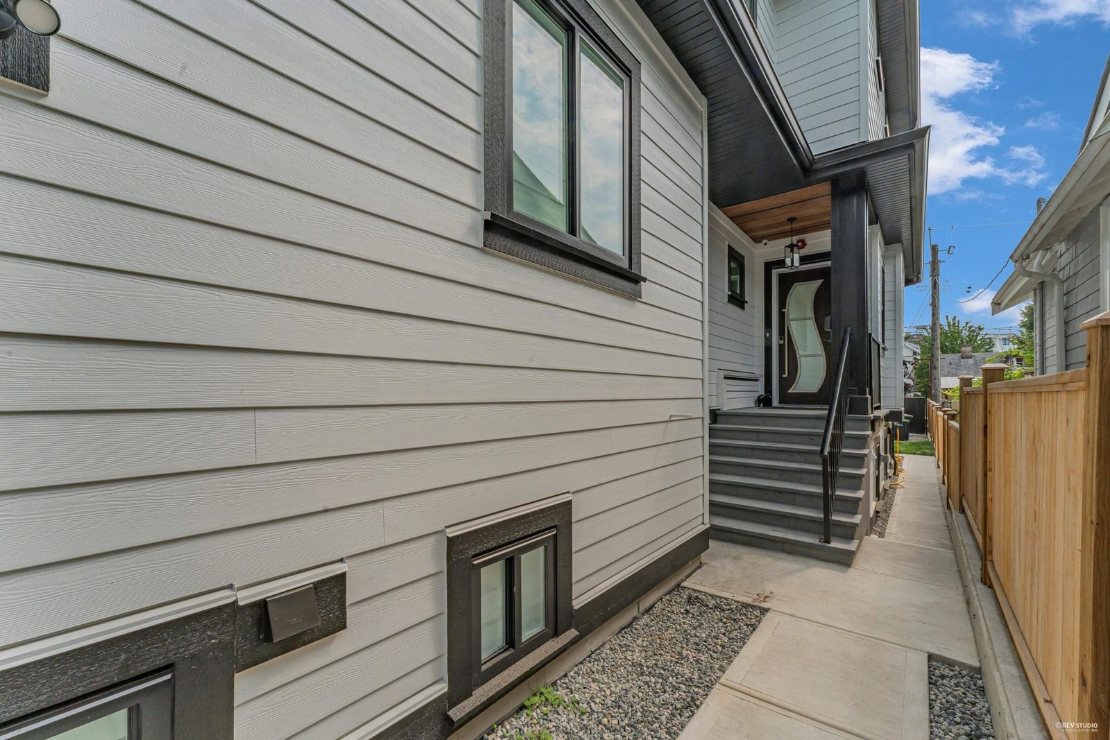 Listing Image 27