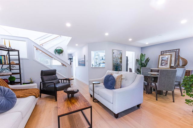 15 - 3292 Vernon Terrace