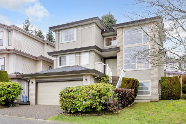 2941 Pinetree Close